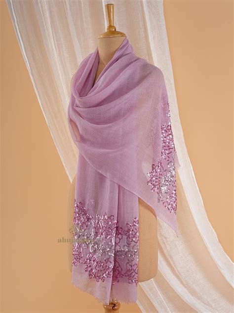 Pink Women's Wool-Silk Scarf with Sequence Pattern - Ahujasons