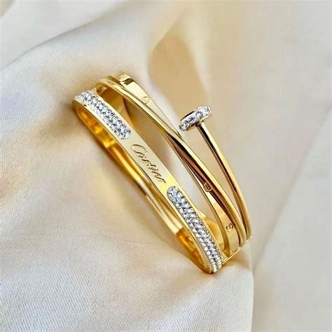 REGALIA DIAMOND STUDDED BRACELET – Regalia
