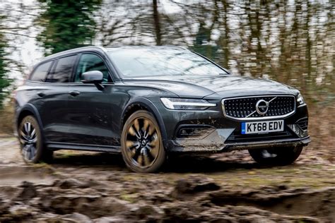 Volvo V60 Cross Country review – Automotive Blog
