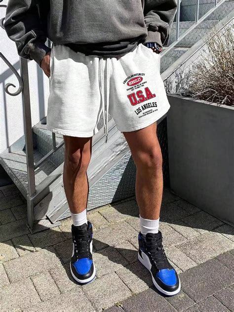 Manfinity Hypemode Men's Loose Fit Letter Print Drawstring Waist Shorts ...