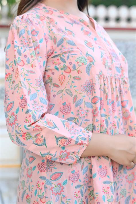 Pink Floral Printed V-Neck Top – Gulab Chand Trends