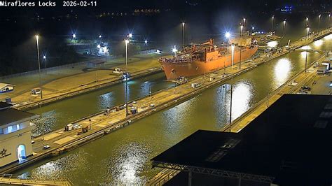 Webcam Panama Canal: Miraflores Locks Panama