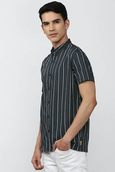 Buy Regular Fit Striped Striped Shirts Online - 853754 | Forever 21