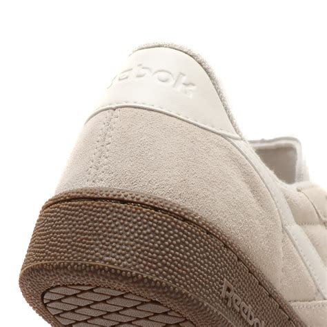Reebok Club C Grounds UK BEIGE（リーボック クラブ シー グラウンズ-ベージュ） | atmos（アトモス ...