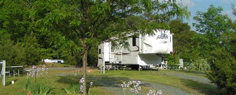 Aquia Pines Campground Virginia: Camping & RV Sites