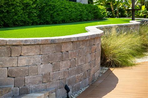 How Much Does Retaining Wall Installation Cost in Sarasota FL?