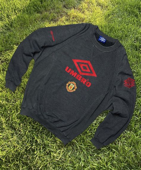 Vintage Vintage sweatshirt Umbro Manchester United big central logo ...