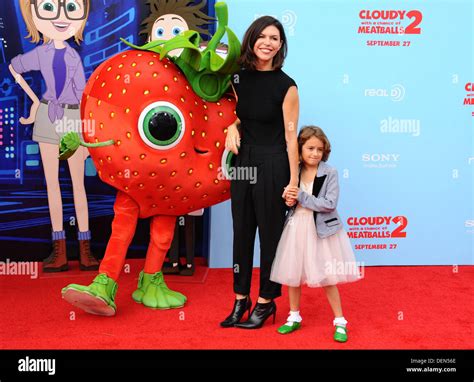 Los Angeles, California, USA. 20th Sep, 2013. Finola Hughes, Sadie ...