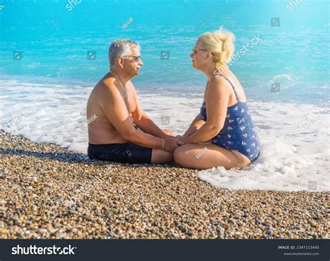 376 Male Female Sitting Opposite Each Other Images, Stock Photos ...