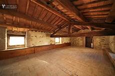 l antica soffitta palazzo storico ristrutturato in vendita tra umbria e toscana l antica soffitta palazzo storico ristrutturato in vendita tra umbria e toscana