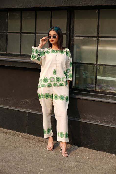 Floral Print Anti-Fit Co-ord Set – Golden Hour