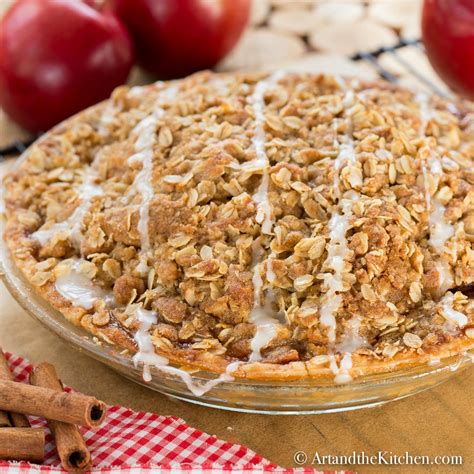 Apple Crisp Pie