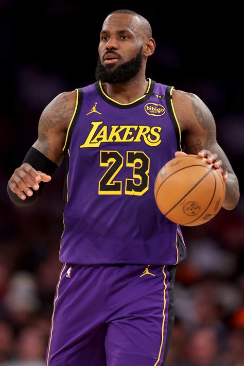 LeBron James, Donovan Mitchell Named Players Of The Week | Hoops Rumors
