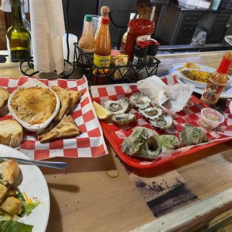 SHIPWRECK RAW BAR, Port Saint Joe - Menu, Prices & Restaurant Reviews ...