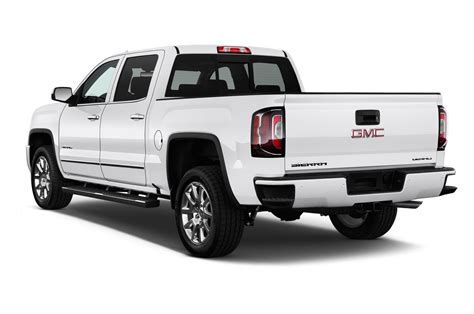 Gmc Sierra 1500 Denali 2WD Crew Cab Standard Box 2017 - International Price & Overview