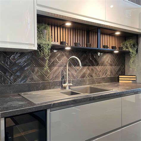 Black And White Kitchen Tiles