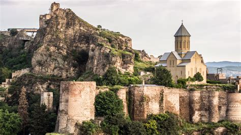 8 Best Places You Can Visit In Tblisi Georgia