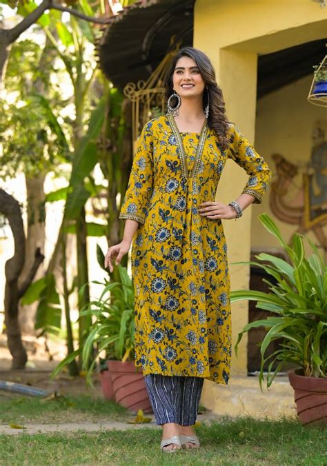 Dhruvi 134 Ethnic Wear Rayon Kurti Pant With Dupatta Collection