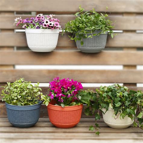 SPRING PARK Wall Hanging Flower Pots Garden Fence Balcony Basket Plant ...