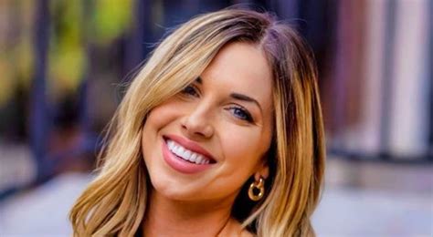 PHOTO: ESPN Analyst Erin Kate Dolan Had Fans Drooling In Her Tight Outfit Ahead Of NCAA March ...