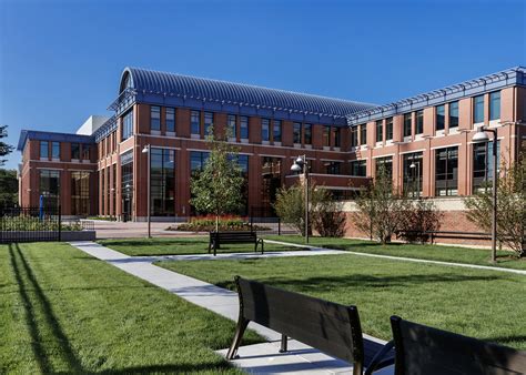 Gallery of DePaul University School of Music Holtschneider Performance ...