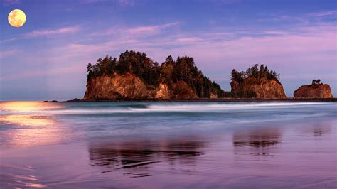 Full Moon above First Beach of La Push, Olympic National Park ...