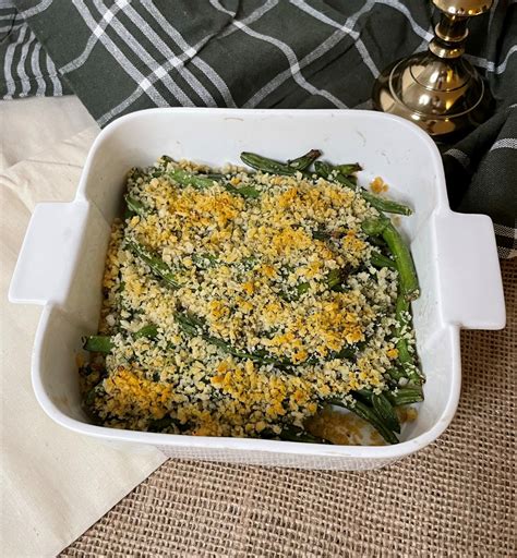 Low FODMAP Panko & Herb Green Beans - simplyfodmap.com