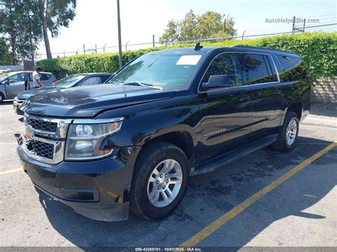 Price & History 2017 Chevrolet Suburban Lt 5.3l V-8 Di, Vvt, 355hp vin: 1GNSKHKC4HR161488 ...