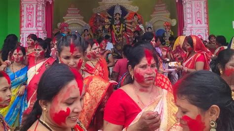 Durga Puja: Why do women play ‘Sindur Khela’ on Vijayadashami? All You ...
