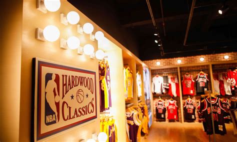NBA 全球最大旗舰店在广州隆重开业 – NOWRE现客