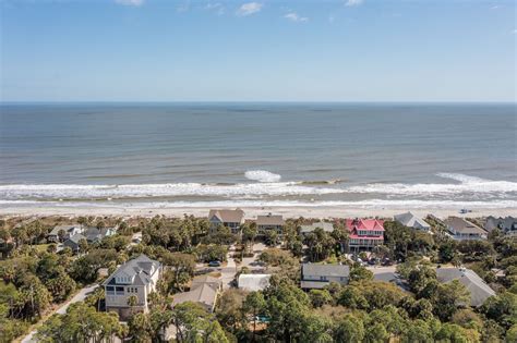 West Ashley Avenue 0806 - The Sassy Shack