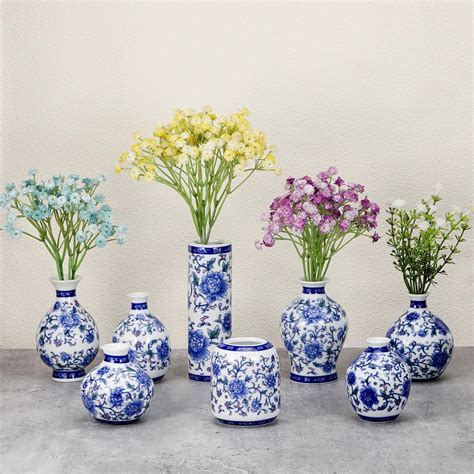 Dandat Set of 8 Porcelain Blue and White Ceramic Mini Chinoiserie Vases ...