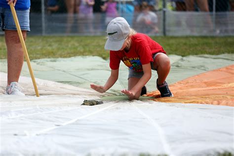 Frogs bring community together in Valley City - Farm and Dairy