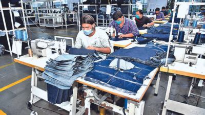 Aarvee Denims: Aarvee Denims stitches Rs 150 crore deal for Pirana ...