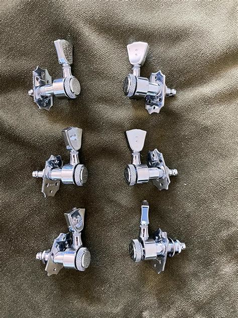 Image result for Graph Tech Ratio Machine Heads