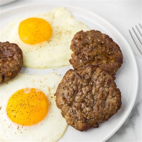 Air Fryer Breakfast Sausage Patties (Ready in 8 Minutes) - Cooking Up ...