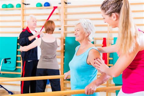 6 Easy and Safe Exercises for Seniors