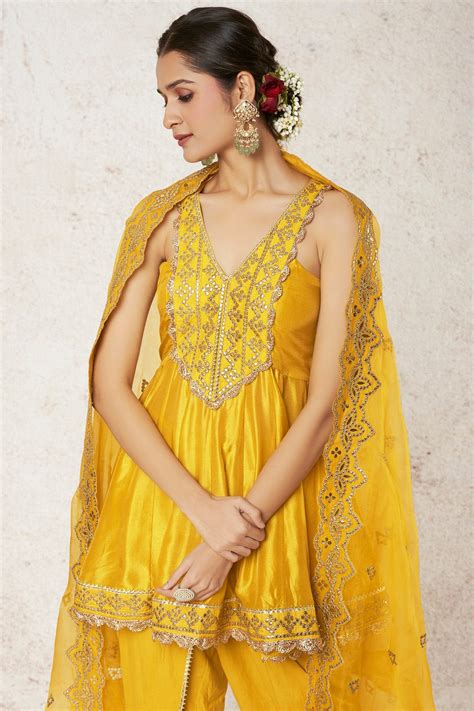 Shiza Peplum with Dhoti and Dupatta