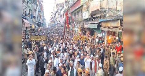 813th Urs ceremony of Khwaja garib nawaz flag hoisting was performed ...