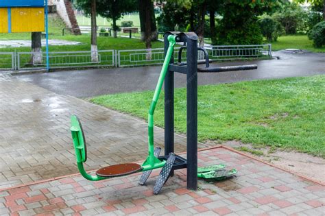 Gym Outside 的图像结果