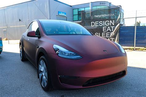 Tesla Model Y Best Color 的图像结果
