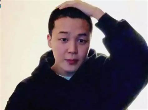 BTS's Jimin reveals shaved head to fans before military service, bids ...