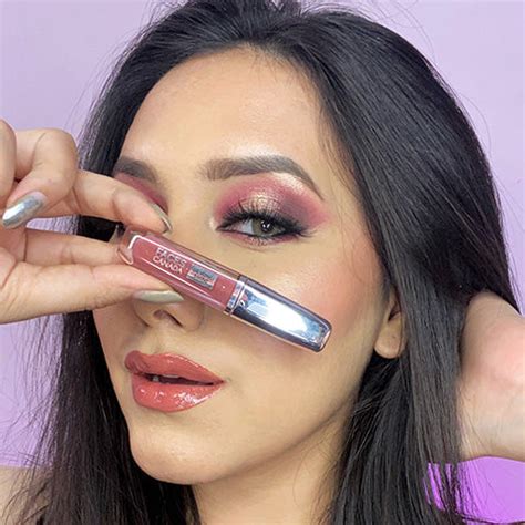 Beginner’s Guide: Winter-to-Summer Makeup Switch – Faces Canada