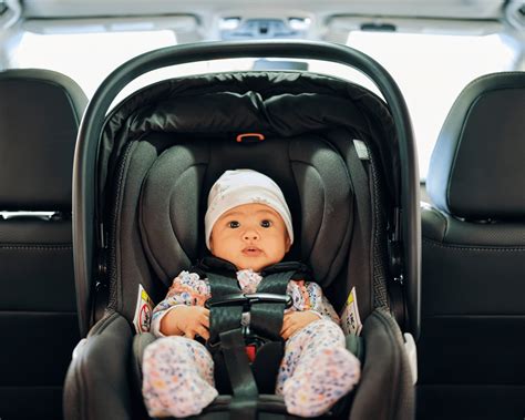 The Benefits of Rear-Window Mirrors for Parents with Young Children ...