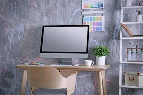 Table for Computer Business 的图像结果