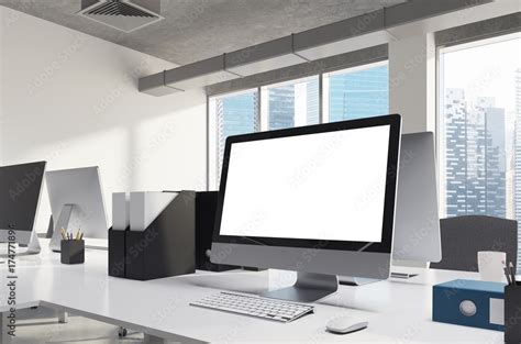 White Computer Screen 的图像结果