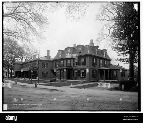 L'auberge coloniale Banque d'images détourées - Alamy