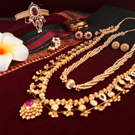 कोल्हापुरी साज Combo – PrajaktaRaj