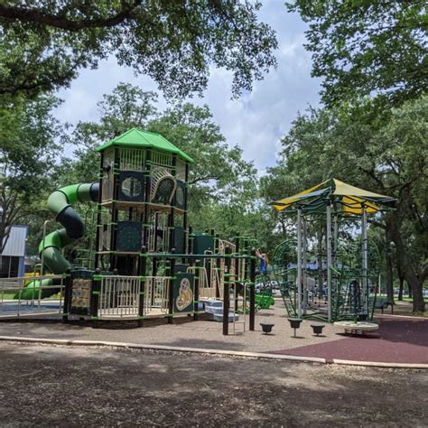 Mary Jo Peckham Park in Katy... Play, Picnic & Fish - JillBJarvis.com