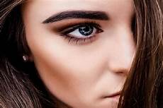 come fare le sopracciglia a gabbiano tapered brown tendenza 2017 per le sopracciglia ecco come fare le sopracciglia a gabbiano tapered brown tendenza 2017 per le sopracciglia ecco